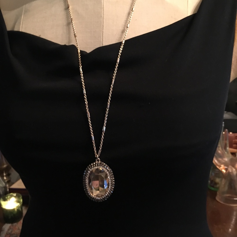 🤡Long Gold Necklace w Striking Topaz Stone🤡